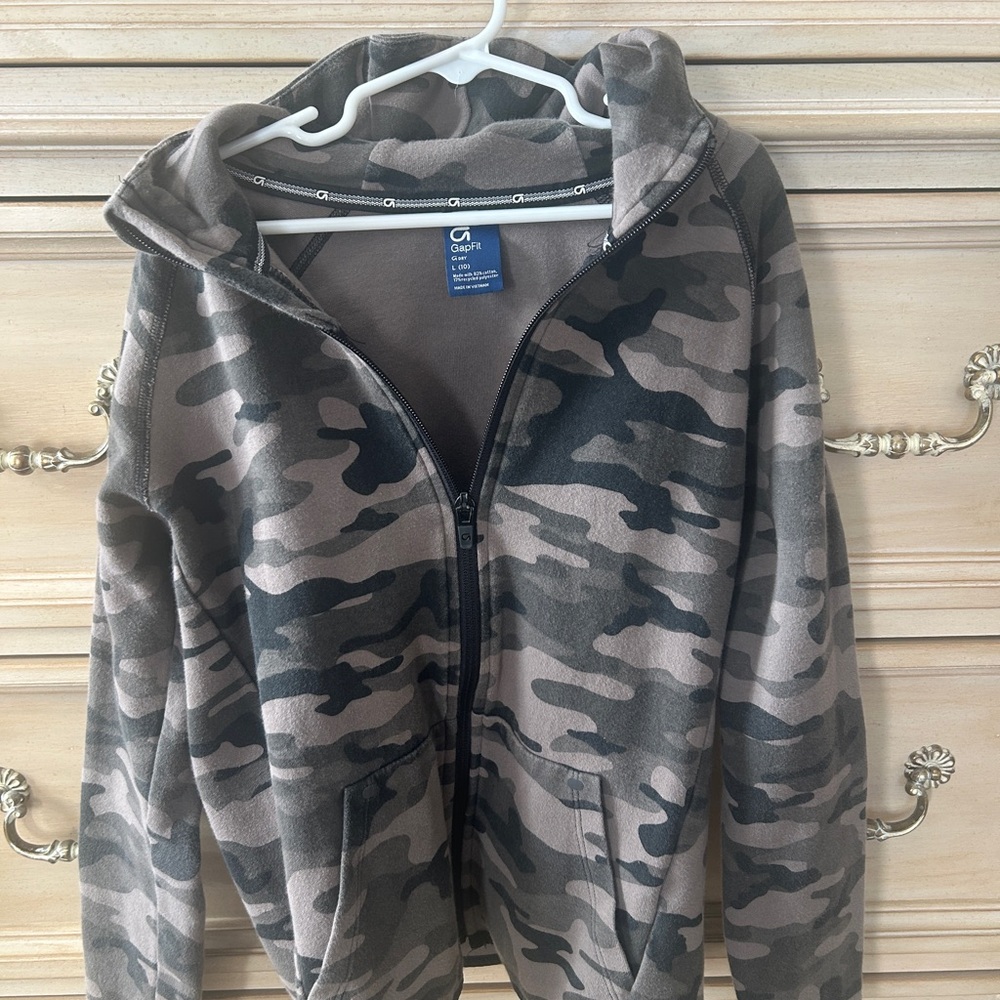 GAP Kids Camouflage Zip-Up Hooded Sweater